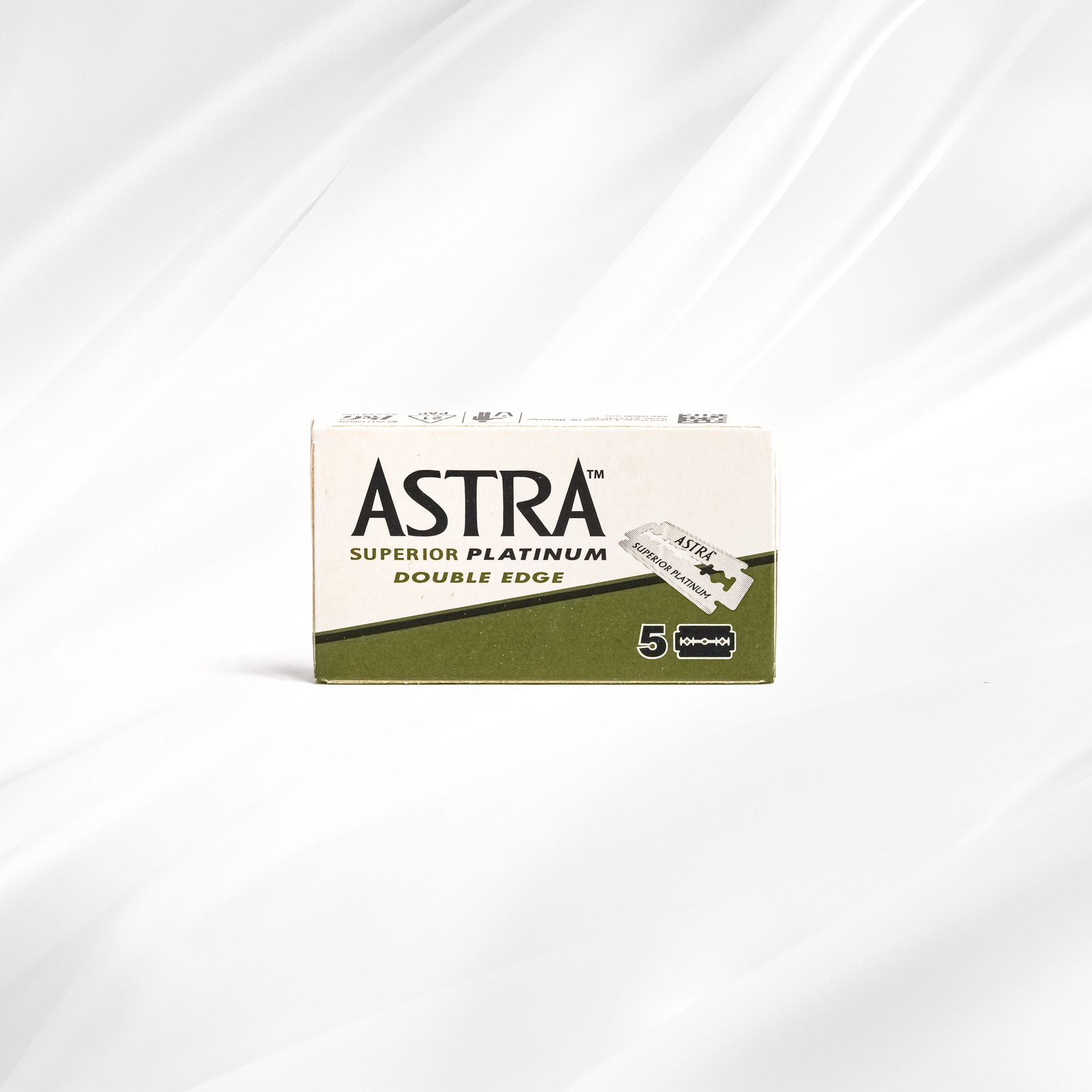 ASTRA Superior Platinum double edge shaving blade